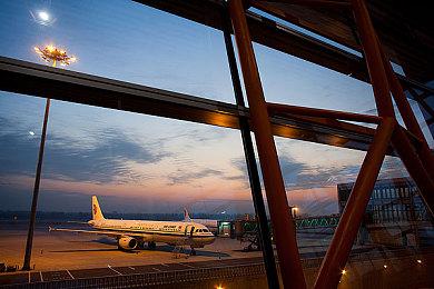 熟悉的战斗体验 《逃离塔科夫：竞技场》实机演示